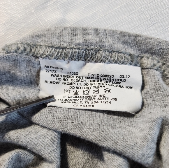 Majestic Men's Boston Red Sox 2013 World Series Champions Long Sleeve Large - Picture 6 of 16